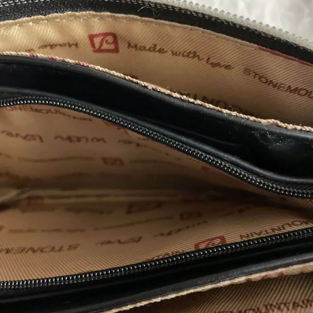 Stone Mountain USA Black Leather Wallet Wristlet 5”x 9” , Soft Smooth Black‎